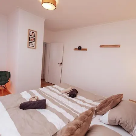 Lejlighed Brick & Cozy - - Netflix - Wifi - 4 Person
