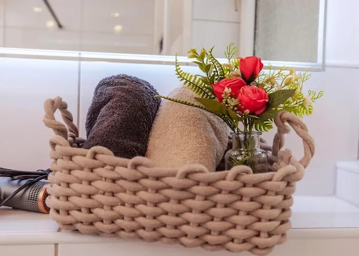 Brick & Cozy - - Netflix - Wifi - 4 Person Apartmán Gelsenkirchen